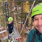 Sappee Peak - Fire, Snow & Adventure Huoneisto