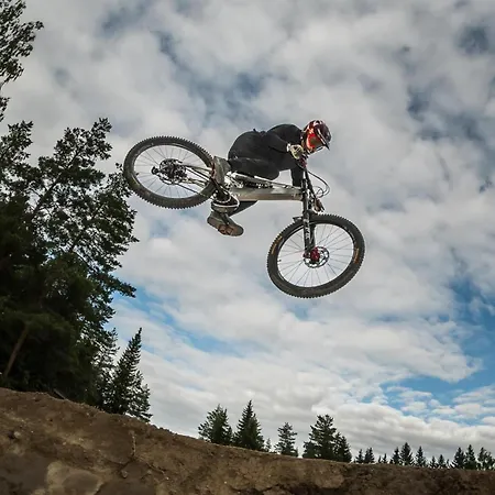 Apartamento Sappee Peak - Bike, Fire, Snow & Adventure *